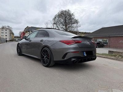 Usado Mercedes CLA35 AMG 306 HP (225 kW) 2021 Cinzento Sedan