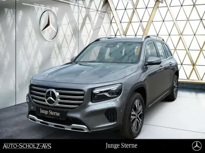 Gebraucht Mercedes GLB200 Progressive 163 PS (119 kW) 2024 Grau SUV