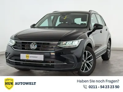 Gebraucht VW Tiguan Life 150 PS (110 kW) 2023 Schwarz SUV