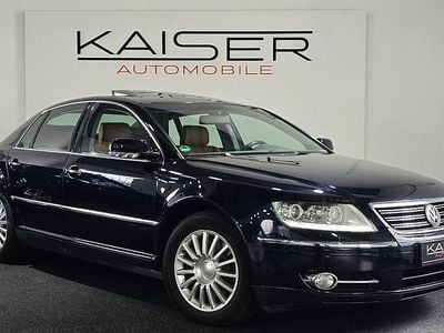 Usata VW Phaeton Individual 232 CV (170 kW) 2007 Blu Berlina