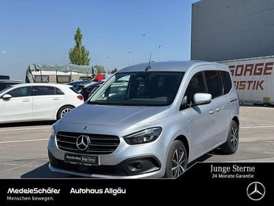 Mercedes T180