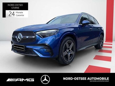 Gebraucht Mercedes GLC300 AMG line 258 PS (189 kW) 2023 Metalliclack spektralblau SUV