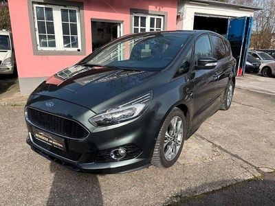 Gebraucht Ford S-MAX ST-Line 160 PS (117 kW) 2017 Grün Van / Kleinbus