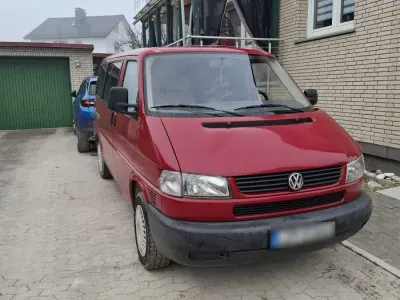 Używany VW T4 102 KM (75 kW) 1997 Czerwony Van