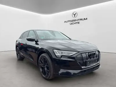 Gebraucht Audi e-tron Advanced 230 kW (313 PS) 2022 Schwarz SUV