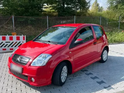 Gebraucht Citroën C2 74 PS (54 kW) 2007 Rot Kleinwagen