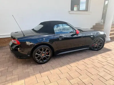 Używany Abarth 124 Spider 170 KM (125 kW) 2019 Czarny Kabriolet