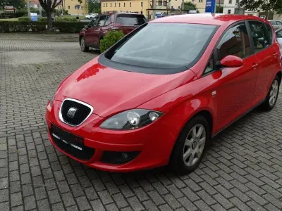 Gebraucht Seat Altea Style 150 PS (110 kW) 2005 Rot Van / Kleinbus