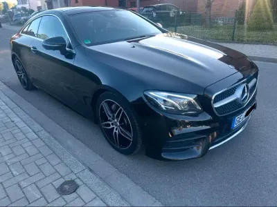 Gebraucht Mercedes 200 AMG 184 PS (135 kW) 2018 Schwarz Coupé