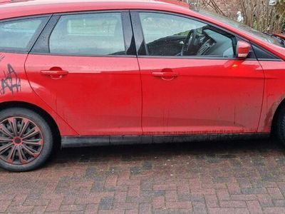 gebraucht Ford Focus 1,6 EcoBoost 110kW Trend Turnier Trend