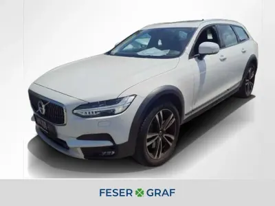 Gebraucht Volvo V90 CC 235 PS (172 kW) 2019 Weiß Kombi