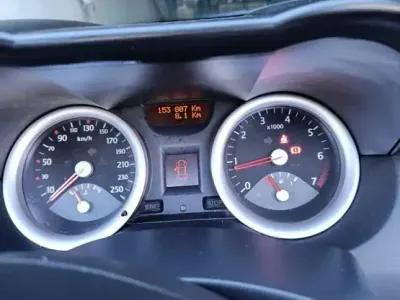 Używany Renault Modus 140 KM (102 kW) 2005 Szary Minivan