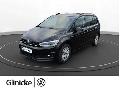 Neu VW Touran Highline 150 PS (110 kW) 2025 Schwarz Van / Kleinbus
