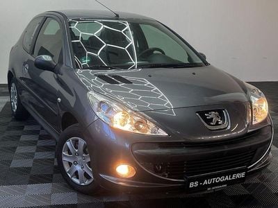 Gebraucht Peugeot 206+ Basis 60 PS (44 kW) 2010 Kleinwagen