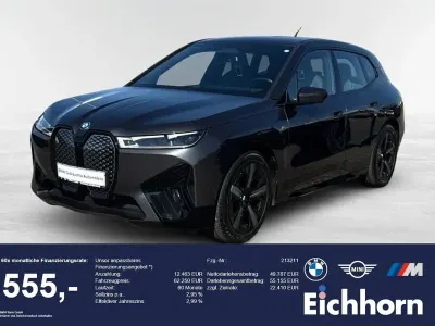 Gebraucht BMW iX 397 kW (540 PS) 2023 Sophistograu brillanteffekt me SUV