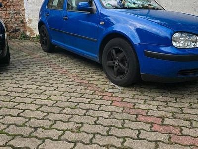 VW Golf IV