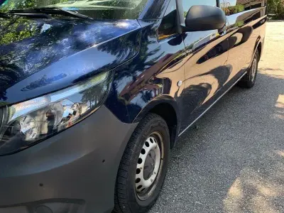 Gebraucht Mercedes Vito 163 PS (119 kW) 2018 Blau Van