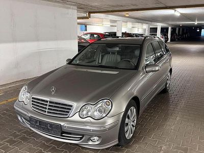 Silber Gebraucht 2005 Mercedes C230 Kombi | 5.000 € (Etwas zu teuer)