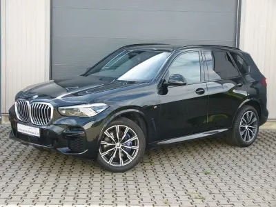 Gebraucht BMW X5 M Sport 286 PS (210 kW) 2023 Saphirschwarz SUV