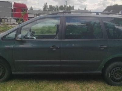 VW Sharan