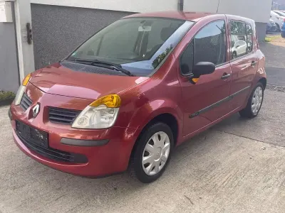 Gebraucht Renault Modus 88 PS (64 kW) 2006 Rot Van / Kleinbus