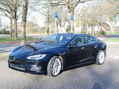 Occasion Tesla Model S 413 kW (562 ch) 2020 Noir Citadine