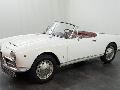 Gebraucht Alfa Romeo Giulia Spider 88 PS (64 kW) 1963 Weiß Cabrio