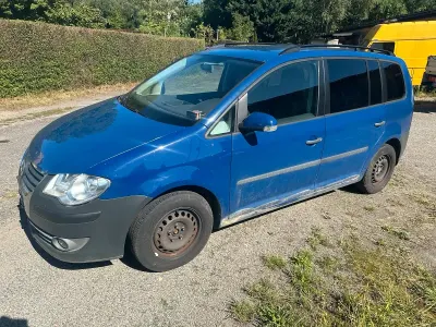 Gebraucht VW Touran 105 PS (77 kW) 2008 Blau Van / Kleinbus