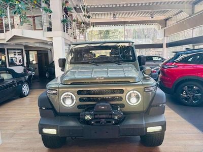 Neu BAW 212 166 PS (122 kW) 2026 Schwarz SUV