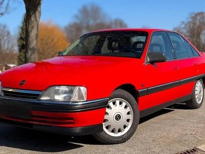Second-hand Opel Omega 115 CP (84 kW) 1991 Roșu Break