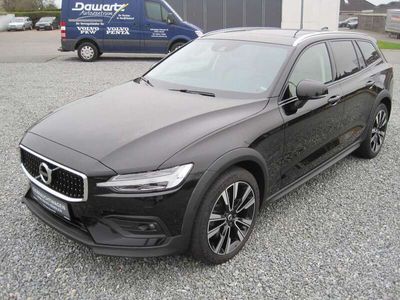 gebraucht Volvo V60 CC Pro D4 AWD