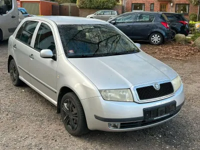 Brugt Skoda Fabia Classic 75 HK (55 kW) 2004 Sølv Sedan
