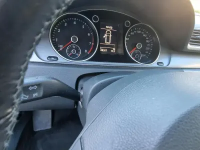 Gebraucht VW Passat 122 PS (89 kW) 2012 Silber Kombi