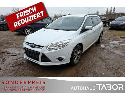 Gebraucht Ford Focus SYNC Edition 116 PS (85 kW) 2014 Frozen white Kombi