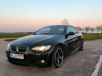 Gebraucht BMW 325 M Sport 218 PS (160 kW) 2007 Schwarz Coupé