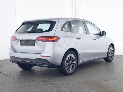 Gebraucht Mercedes B250e 218 PS (160 kW) 2023 Van / Kleinbus