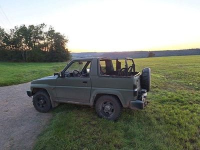 Grün Gebraucht 1991 Daihatsu Feroza SUV | 1.900 €