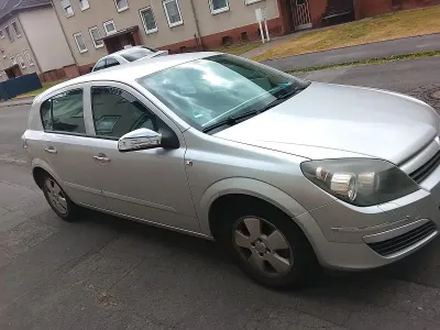 Gebraucht Opel Astra 2005 Silber Limousine