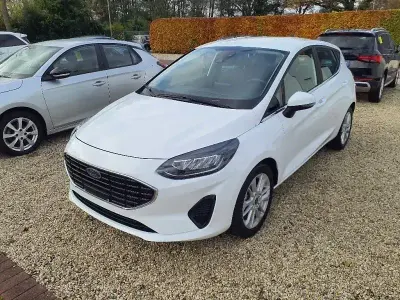 Gebraucht Ford Fiesta Titanium 125 PS (91 kW) 2022 Weiß Kleinwagen