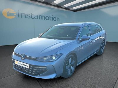 Usata VW Passat 150 CV (110 kW) 2025 Argento Station wagon