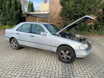 gebraucht Mercedes C200 elegance