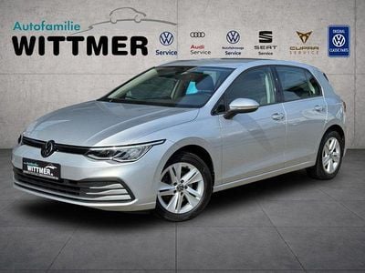 Gebraucht VW Golf VIII Life 110 PS (80 kW) 2022 Silber Limousine