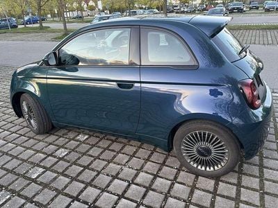 Usata Fiat 500e Icon 86 kW (118 CV) 2022 Blu Berlina