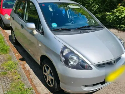 Gebraucht Honda Jazz 83 PS (61 kW) 2004 Silber Kleinwagen