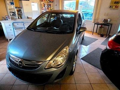 Gebraucht Opel Corsa 75 PS (55 kW) 2012 Silber Kleinwagen