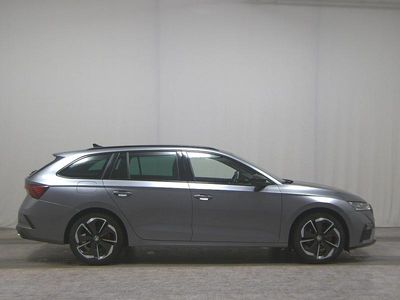 Usata Skoda Octavia RS 200 CV (147 kW) 2023 Grigio Station wagon