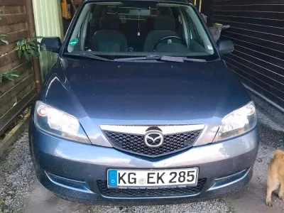 Gebraucht Mazda 2 75 PS (55 kW) 2004 Grau Kleinwagen