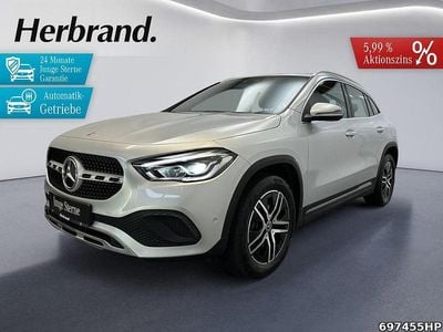 Gebraucht Mercedes GLA200 Progressive 163 PS (119 kW) 2022 Iridiumsilber metallic SUV