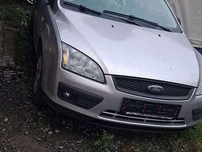 Silber Gebraucht 2006 Ford Focus Kombi | 1.500 € (Etwas zu teuer)
