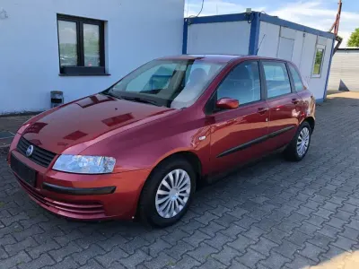 Gebraucht Fiat Stilo Dynamic 103 PS (75 kW) 2004 Rot Limousine